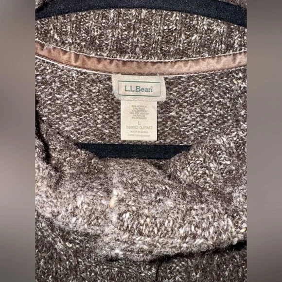 Women’s L.L. Bean wool blend brown knit buttoned Cardigan size Large - Picture 5 of 10